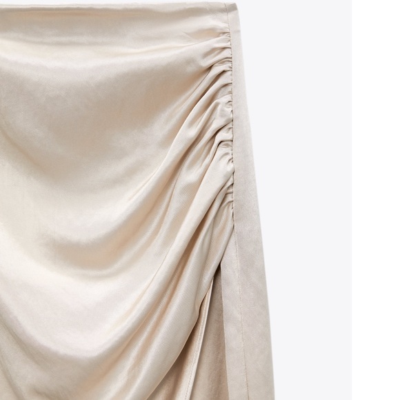 NWT ZARA Satin Effect Ruched Skirt - Picture 3 of 3